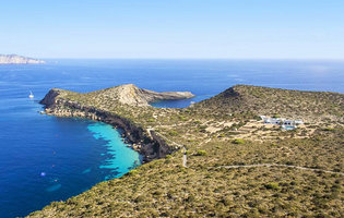 Rent this private <em>Lost</em>-style island complete with helicopters, jet skis, and zero smoke-monsters