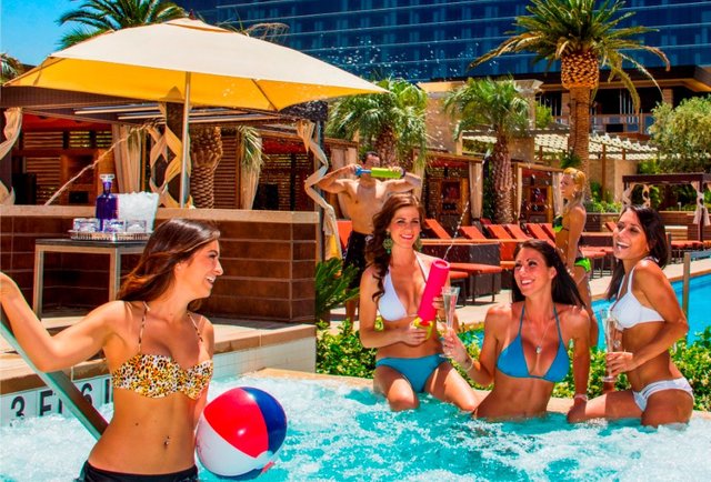 A Guide to Topless Pool Parties in Las Vegas | Red Light Vegas