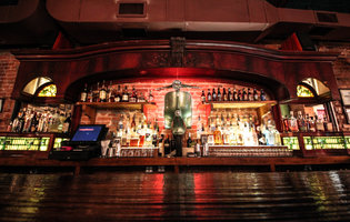 Two floors of oyster shell bocce courts and carb-a-licious Italian