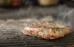 Steak with a side of modernist easy melt