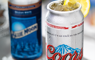 Fast booze: Red Robin introduces limited-edition Coors and Blue Moon beertails