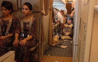 Photos from the worst in-flight meal ever