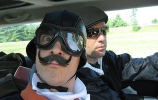 Rental Car Rally: A costumed race to the Grand Canyon, via an abandoned waterpark