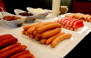The Weekend Playbook: So many video games & even more hot dogs