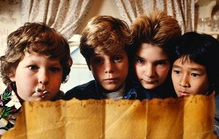 The complete guide to throwing a Goonies-themed beer dinner -- now with more GIFs!