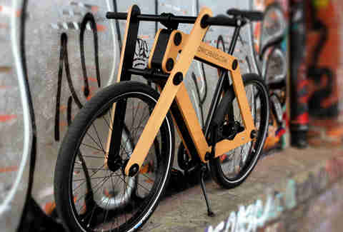 A tasty looking sandwich bike