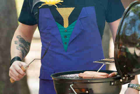 A Grillin' Villain Joker apron