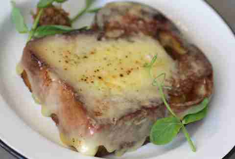 Egg-in-a-hole at Little Muenster
