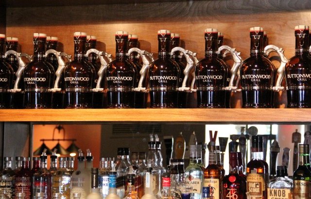 Tri-meat burgers & 2L growlers