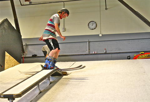 skiing at Progresh