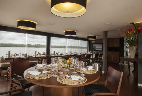 M/V Aqua Amazon Dinner