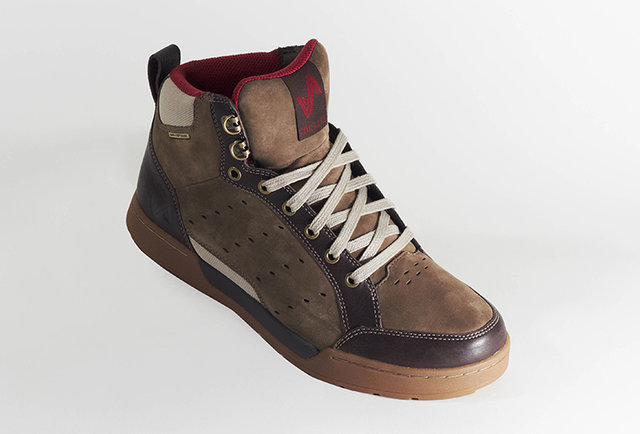 Foresake Waterproof Sneakers/ Boots