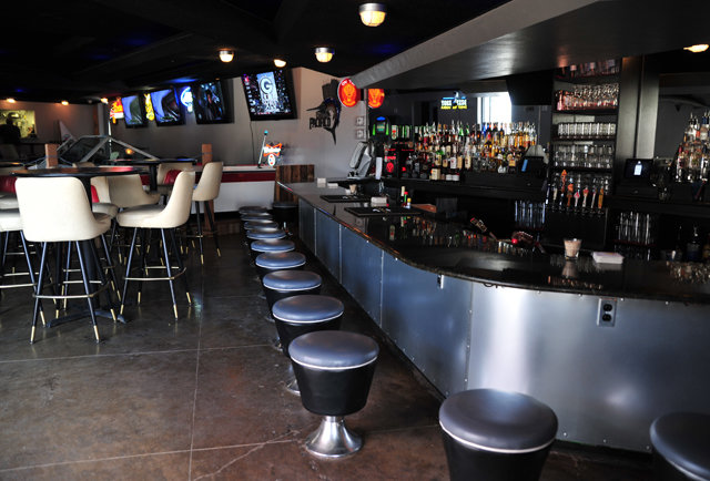 Dive Inn
