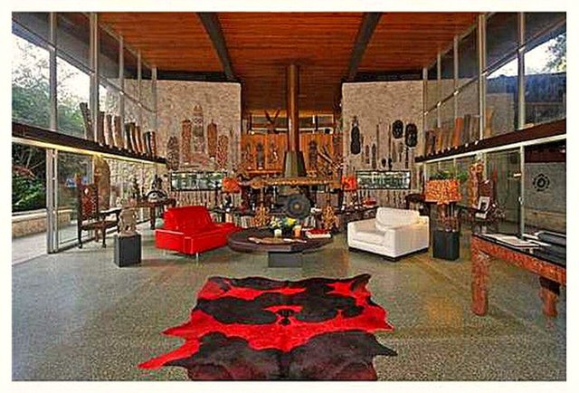 The Gl-ass House
