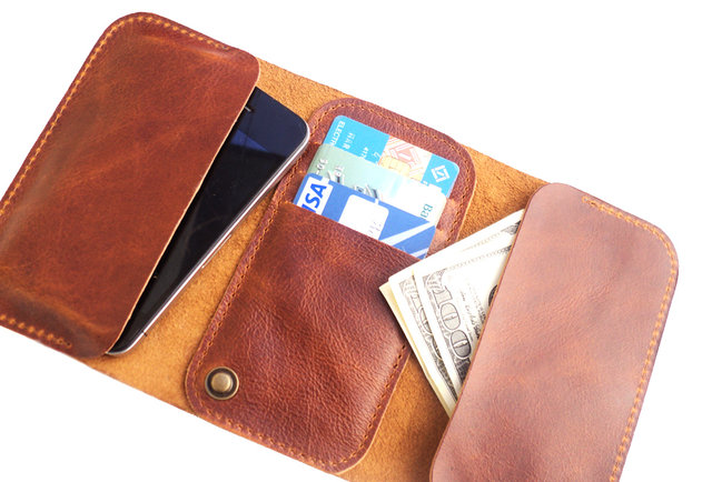Stash Your Cash & iPhone in Italian Leather
