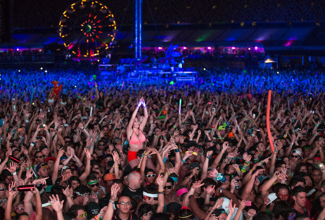 The Electric Daisy Carnival Review