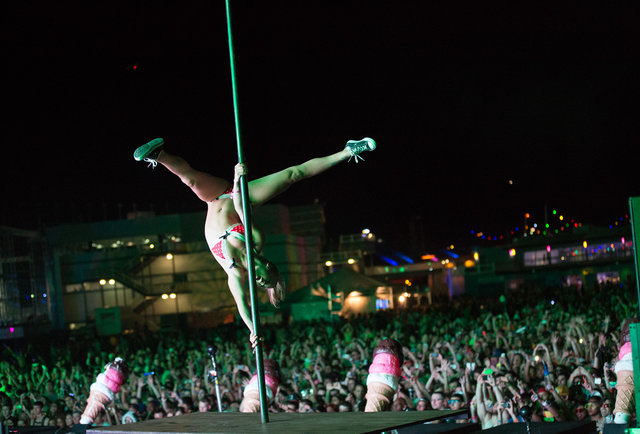 The Electric Daisy Carnival Review
