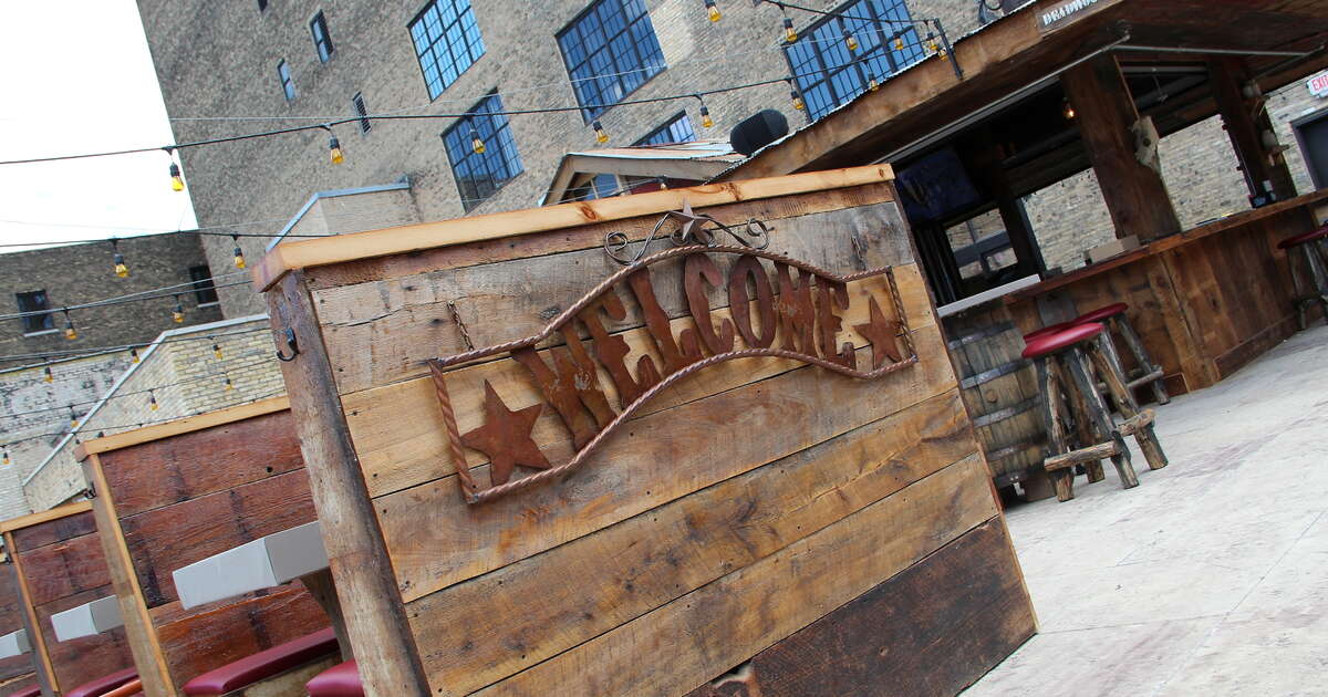 Cowboy Jack's Downtown Drink Thrillist Minneapolis