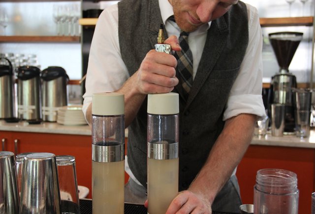Carbonated Cocktails at Spoonbar