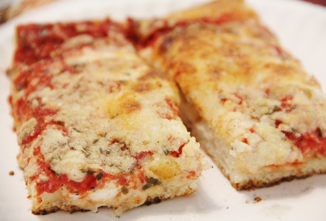 Gino's NY Pizza