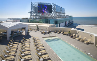 Suite 7400