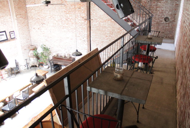 Bia Bar & Grill