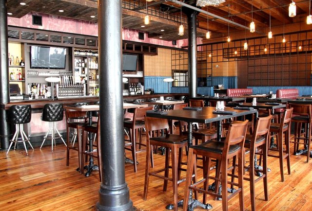 Gino's gets a new look in the South Loop