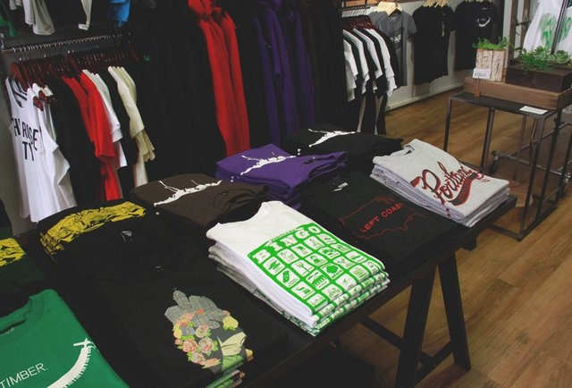 Wear your PDX love on your chest