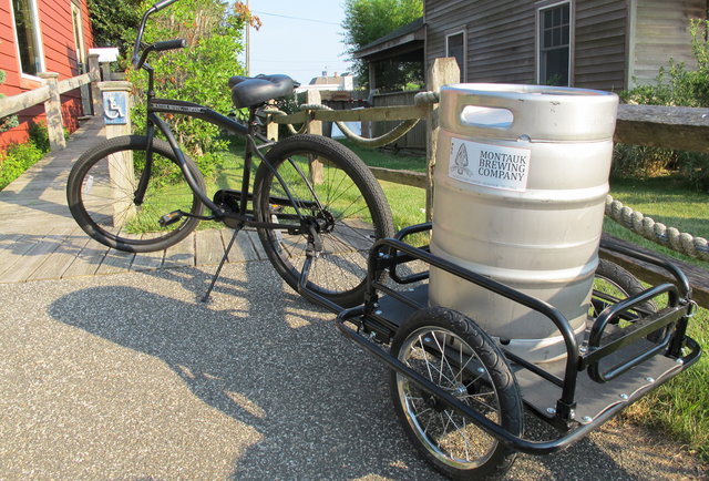 A tasting room for homegrown beer-oes 