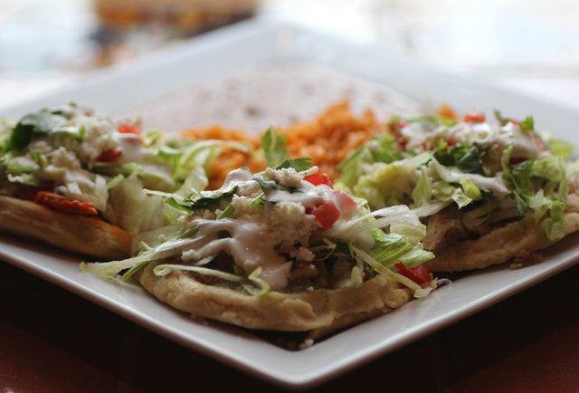 Epic Mexican joint shapes up, moves west