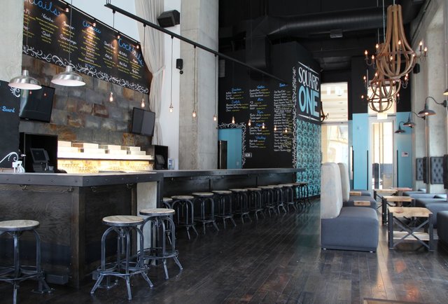 The South Loop's handsome new corner bar
