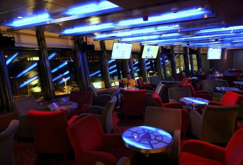 Sports book on Resorts World Bimini Superfast Night Cruise