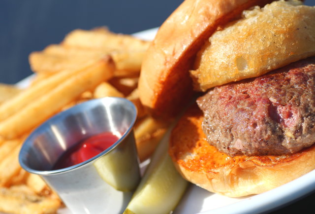 Lone Oak Grill