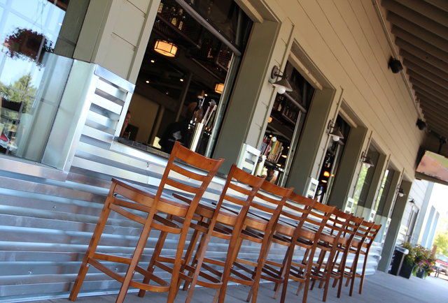 Lone Oak Grill