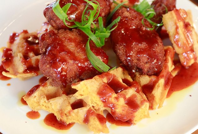 Departure's Sunday Brunch