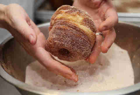 crobrio cinnamon sugar