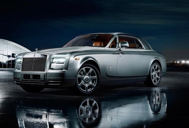 Rolls-Royce Phantom Coupe Aviator Collection