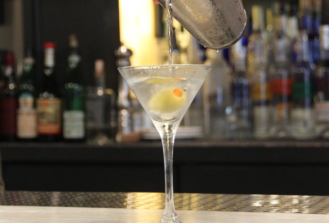 $2 Martinis at One Market