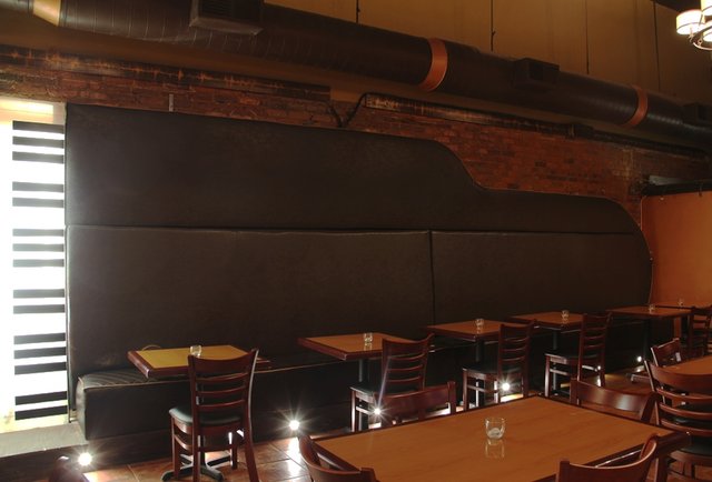 Legends Lounge