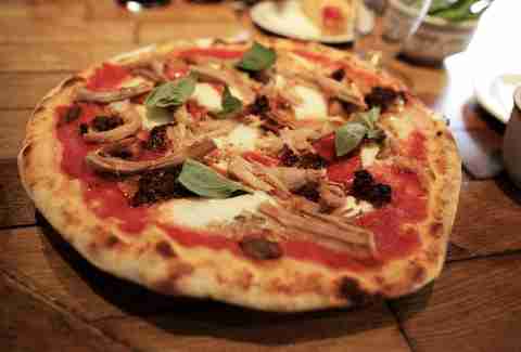 Best Pizza In London - 8 Pizzerias To Try - Thrillist