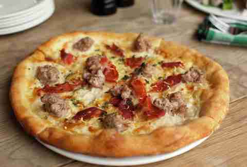 Best Pizza In London - 8 Pizzerias To Try - Thrillist