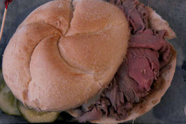 nick's old original roast beef sandwich philadelphia