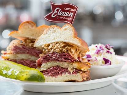 eleven city diner chicago south loop