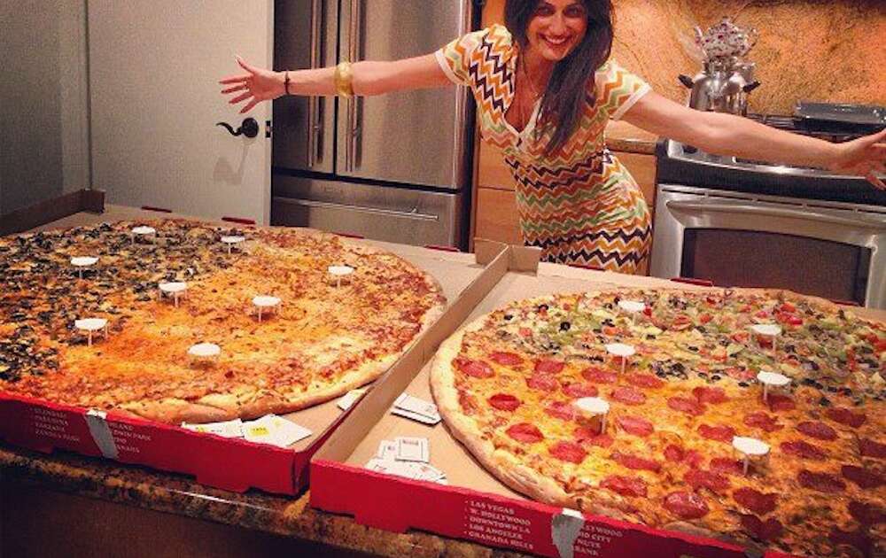 Largest Pizza, Biggest Burger, and Other Largest Foods in the World