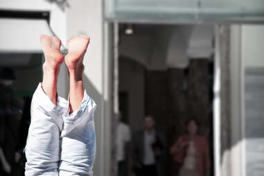 Barefooted headstand