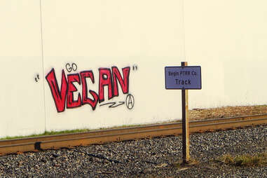Go Vegan tag