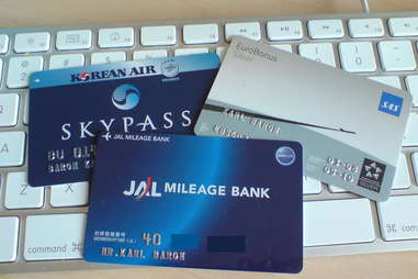 Frequent flyer cards