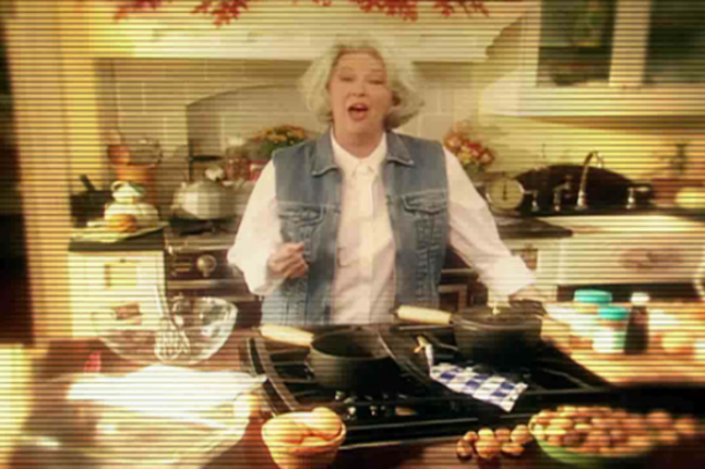 Liveblogging Paula Deen S Insane E True Hollywood Story Thrillist Nation