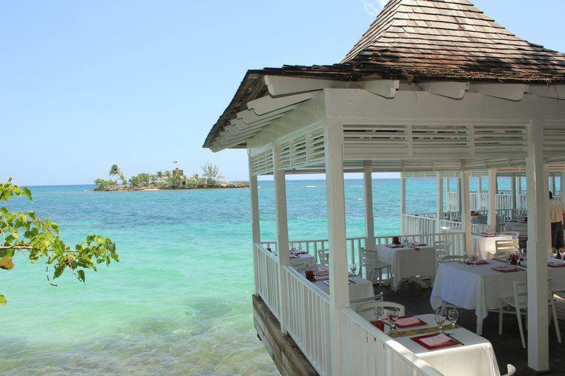 Couples Tower Isle Resort Jamaica - Tmg Facebook Social