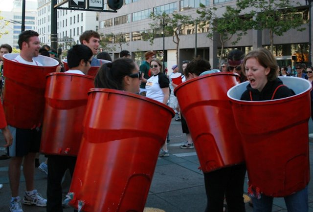 Vendor Tray Necessary  Halloween costumes you can make, Beer halloween  costumes, Ice beer